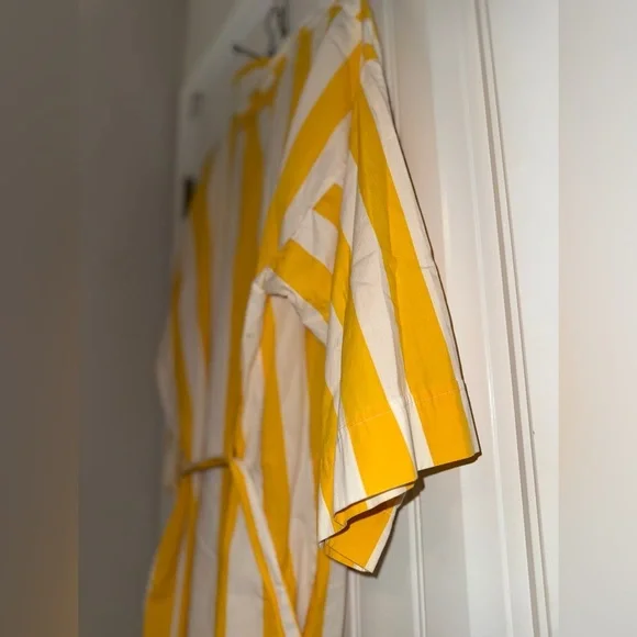 Nautica Yellow and White Striped Robe - Picture 9 of 12